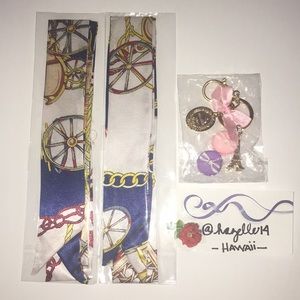 Twilly & Macaroon Keychain